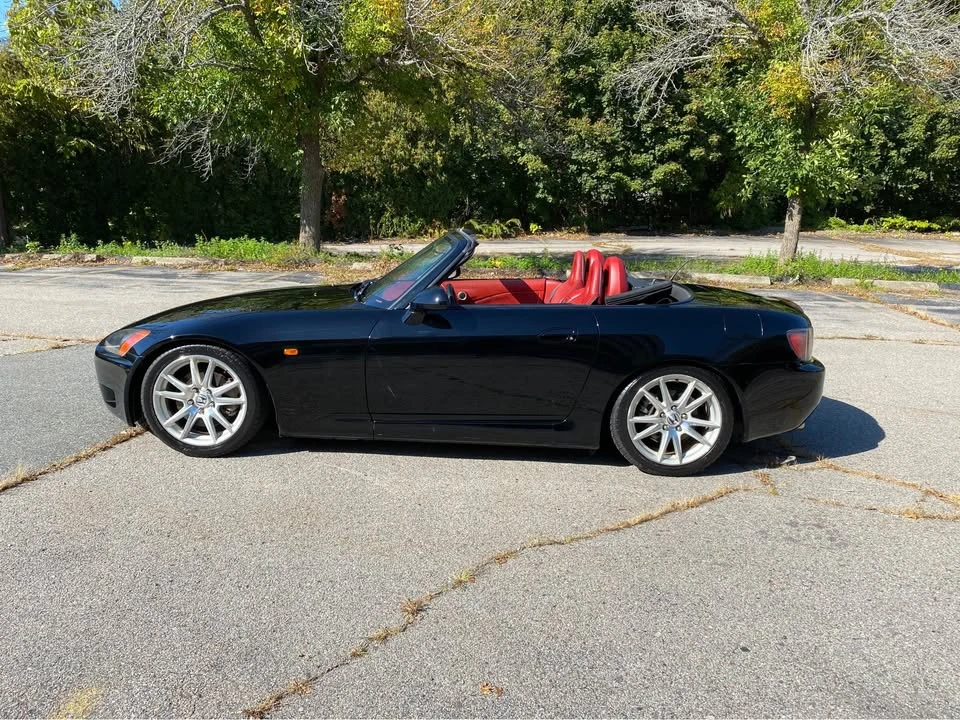 2002 Honda AP1 S2000 - Image 2 of 17