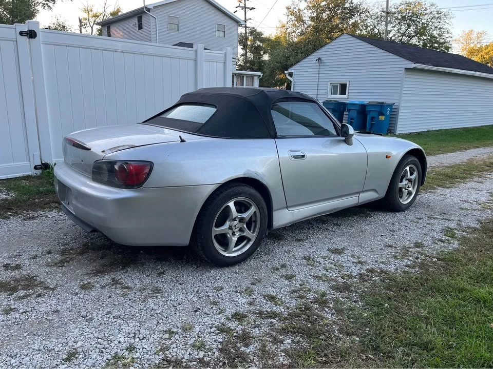 2002 Honda AP1 S2000 - Image 2 of 6