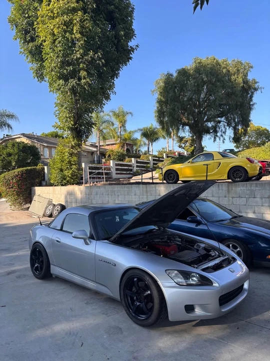 2002 Honda AP1 S2000 - Image 2 of 6