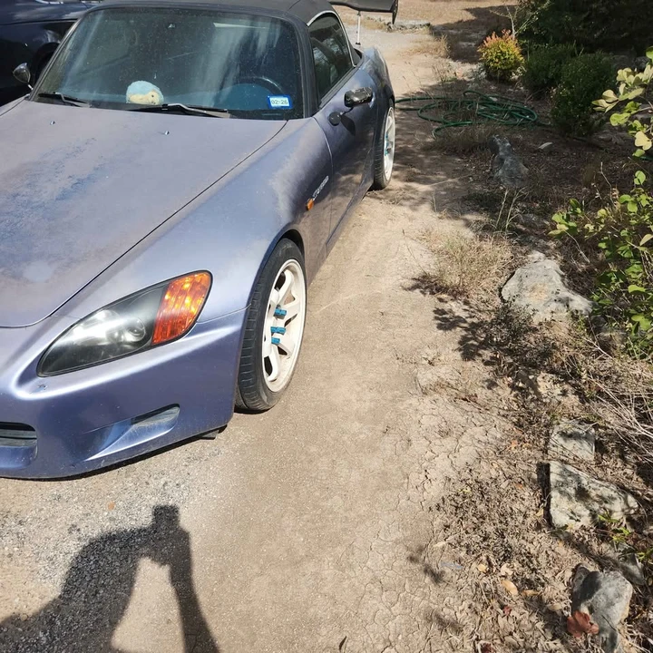 2002 Honda AP1 S2000 - Image 2 of 4