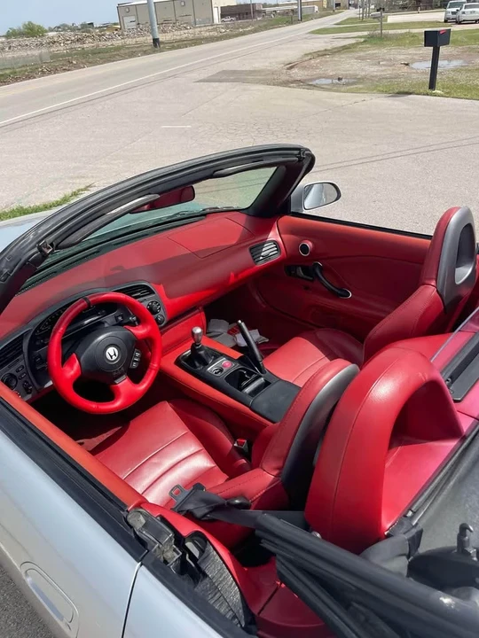 2002 Honda AP1 S2000 - Image 5 of 8