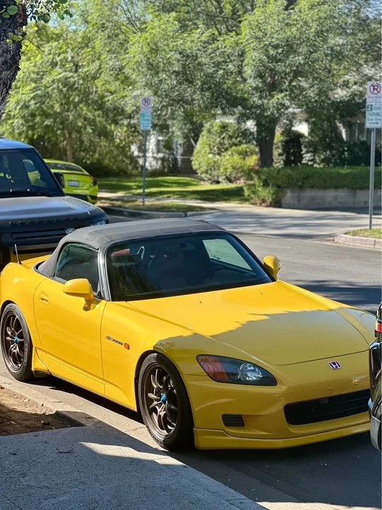 2002 Honda AP1 S2000 - Image 2 of 8