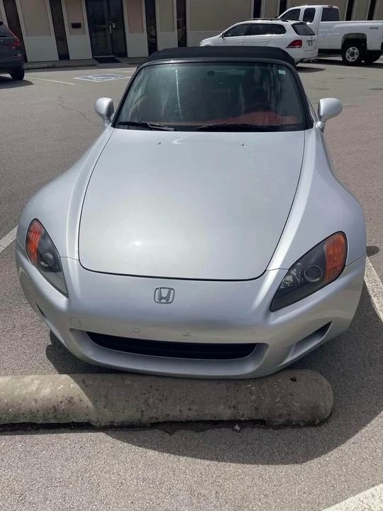 2002 Honda AP1 S2000 - Image 3 of 8