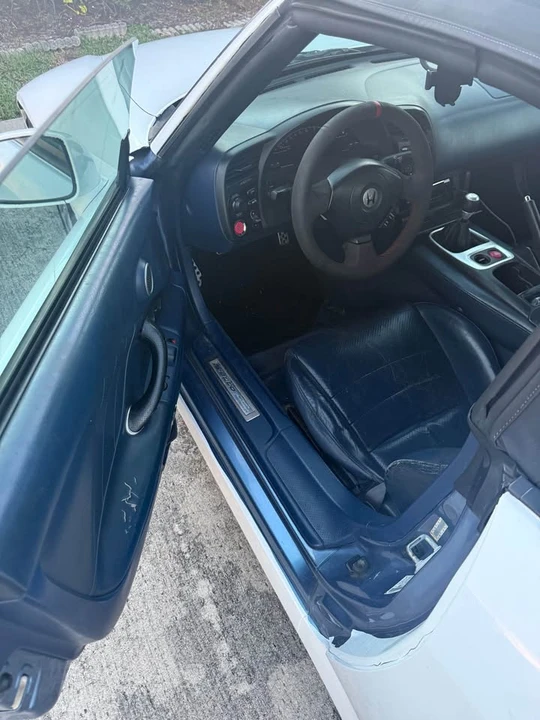 2002 Honda AP1 S2000 - Image 8 of 11