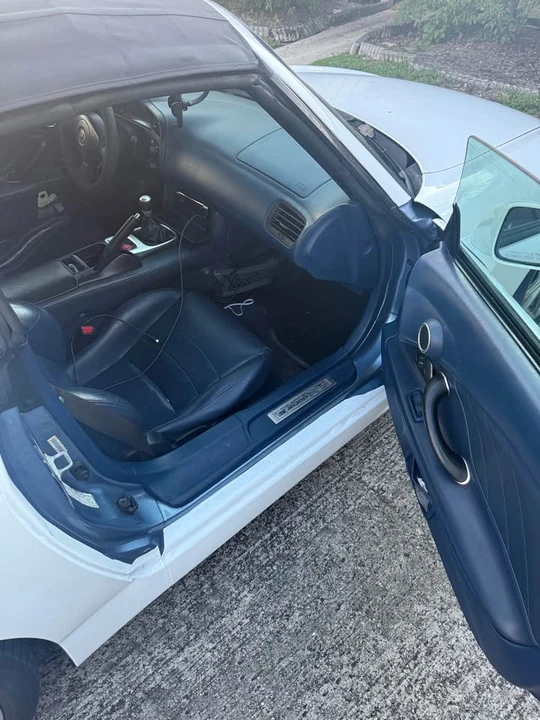 2002 Honda AP1 S2000 - Image 10 of 11