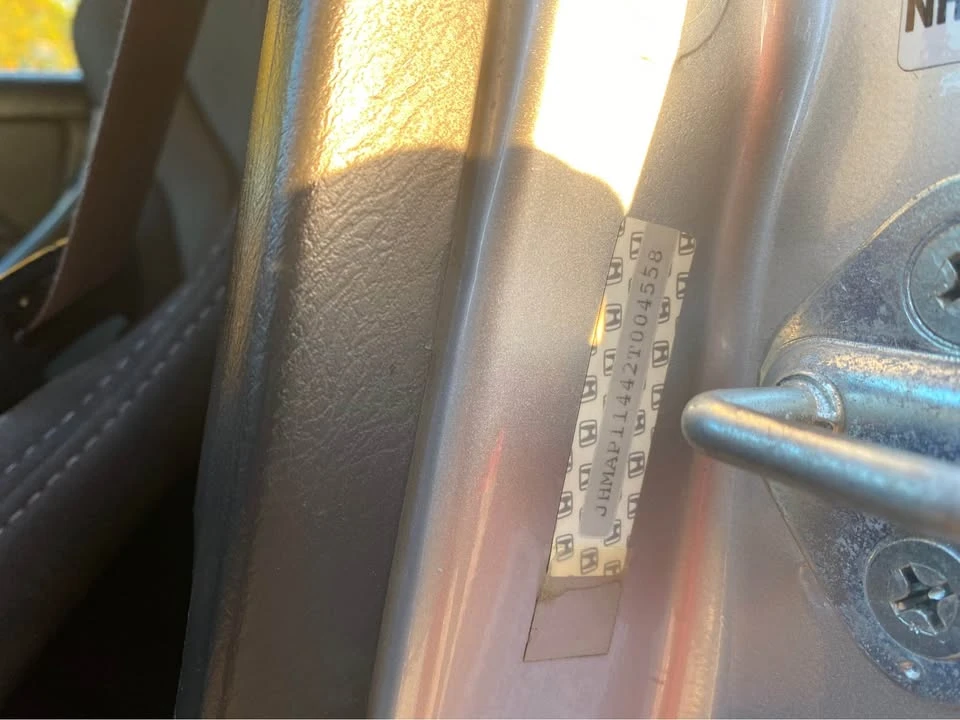 2002 Honda AP1 S2000 - Image 18 of 19