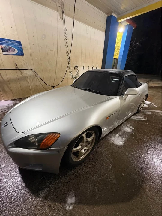 2002 Honda AP1 S2000 - Image 2 of 6