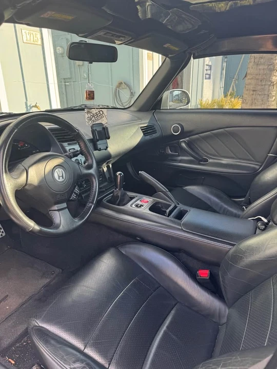 2002 Honda AP1 S2000 - Image 6 of 8
