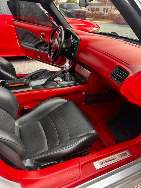 2002 Honda AP1 S2000 - Image 8 of 9