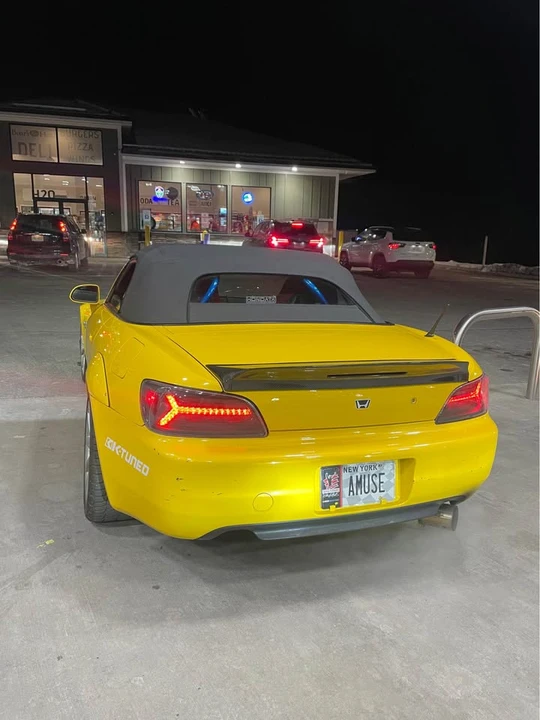 2002 Honda AP1 S2000 - Image 2 of 4