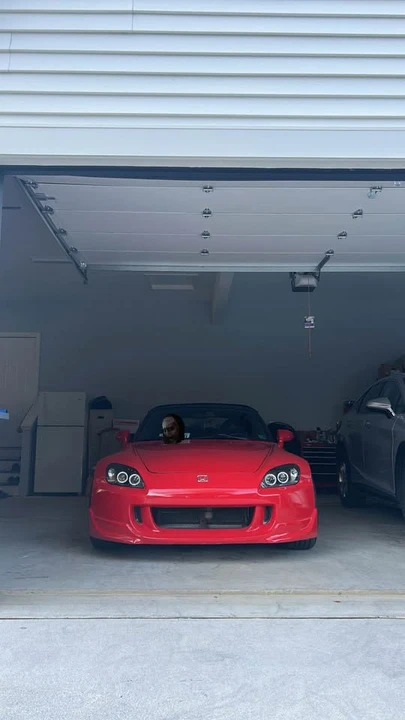 2002 Honda AP1 S2000 - Image 2 of 3