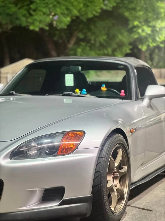 2002 Honda AP1 S2000 - Image 2 of 3