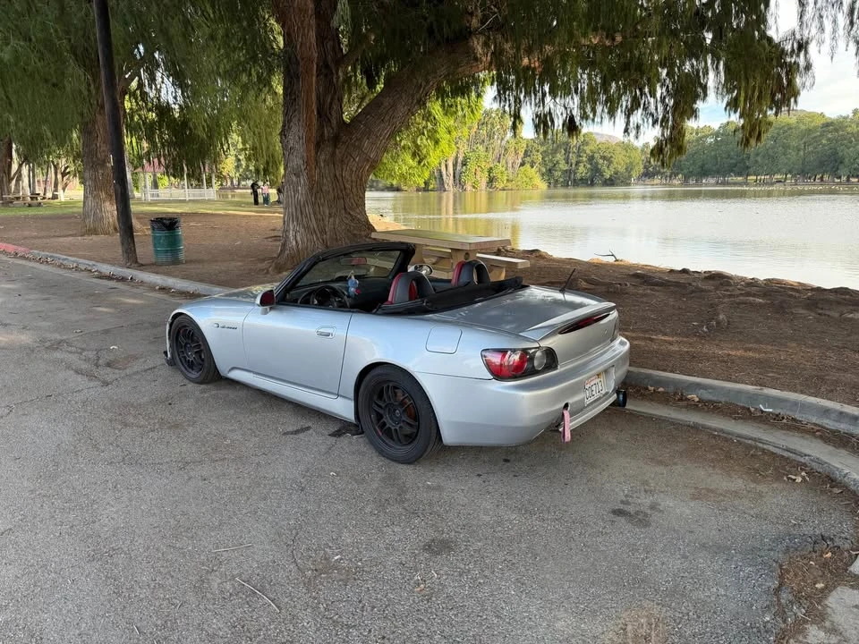 2002 Honda AP1 S2000 - Image 2 of 8