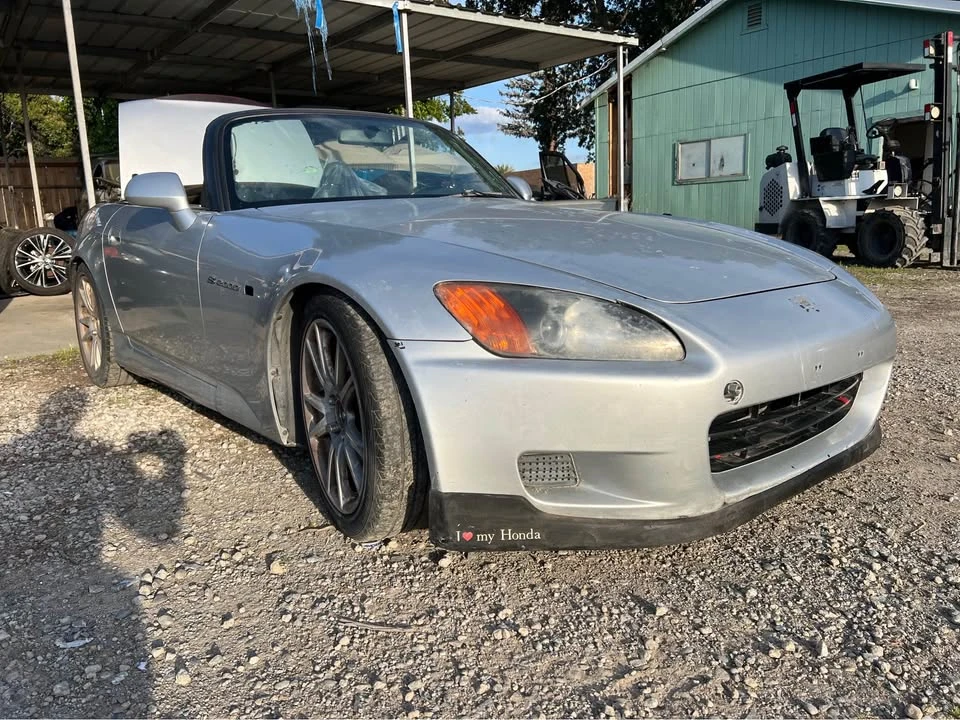 2002 Honda AP1 S2000 - Image 2 of 13