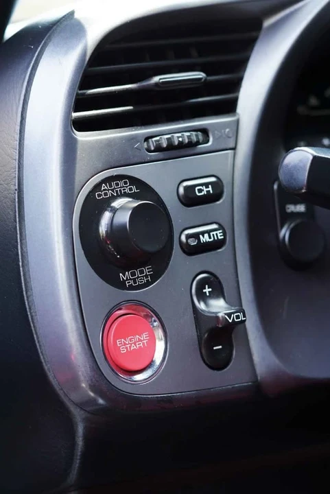 2002 Honda AP1 S2000 - Image 13 of 20