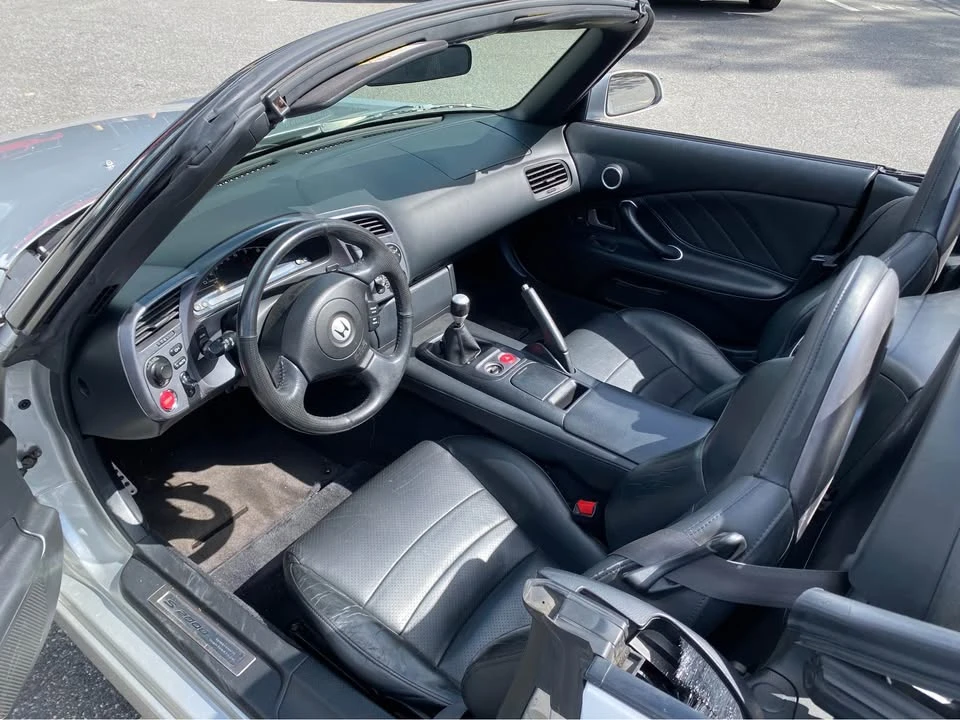 2002 Honda AP1 S2000 - Image 4 of 9