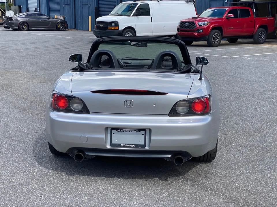 2002 Honda AP1 S2000 - Image 2 of 9