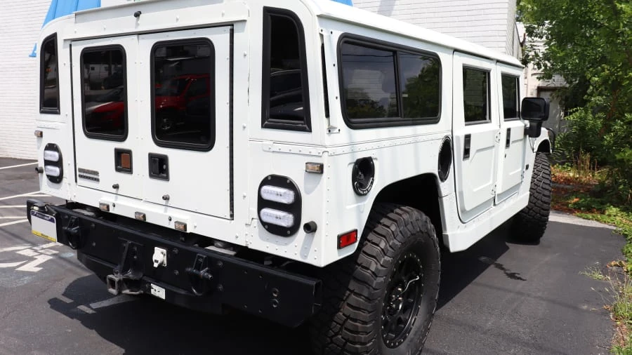 2002 Hummer Hummer H1 - Image 2 of 31