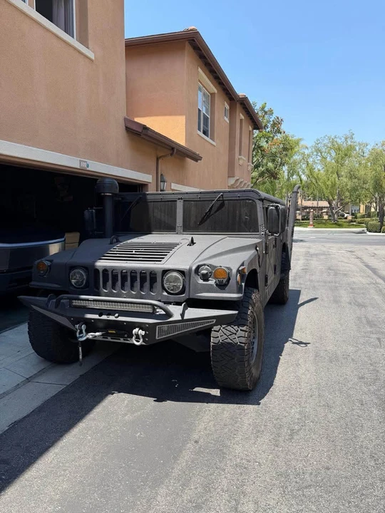 2002 Hummer Hummer H1 - Image 2 of 11