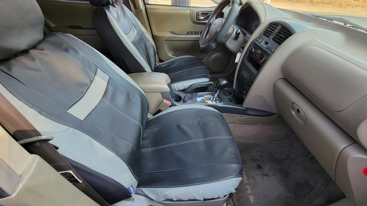 2002 Hyundai Santa Fe - Image 17 of 21