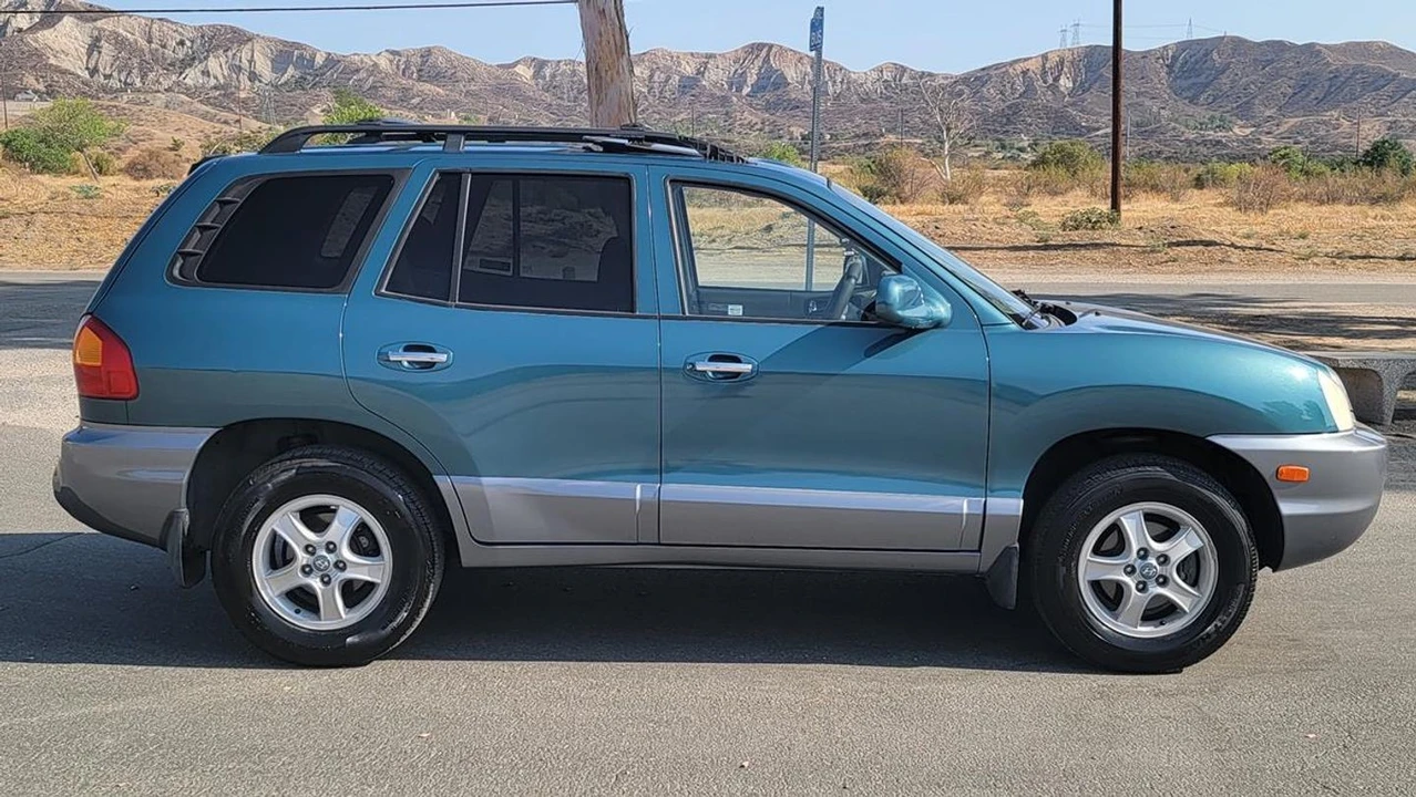 2002 Hyundai Santa Fe - Image 13 of 21