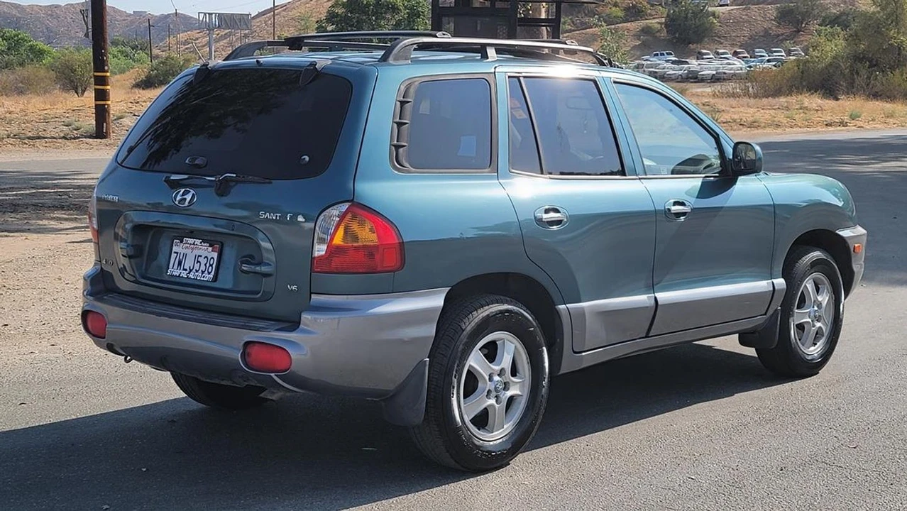2002 Hyundai Santa Fe - Image 7 of 12