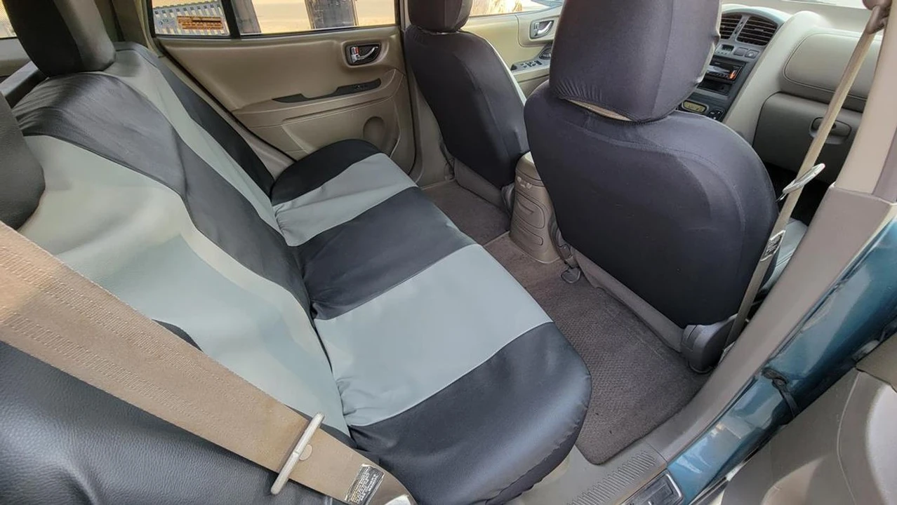 2002 Hyundai Santa Fe - Image 16 of 21