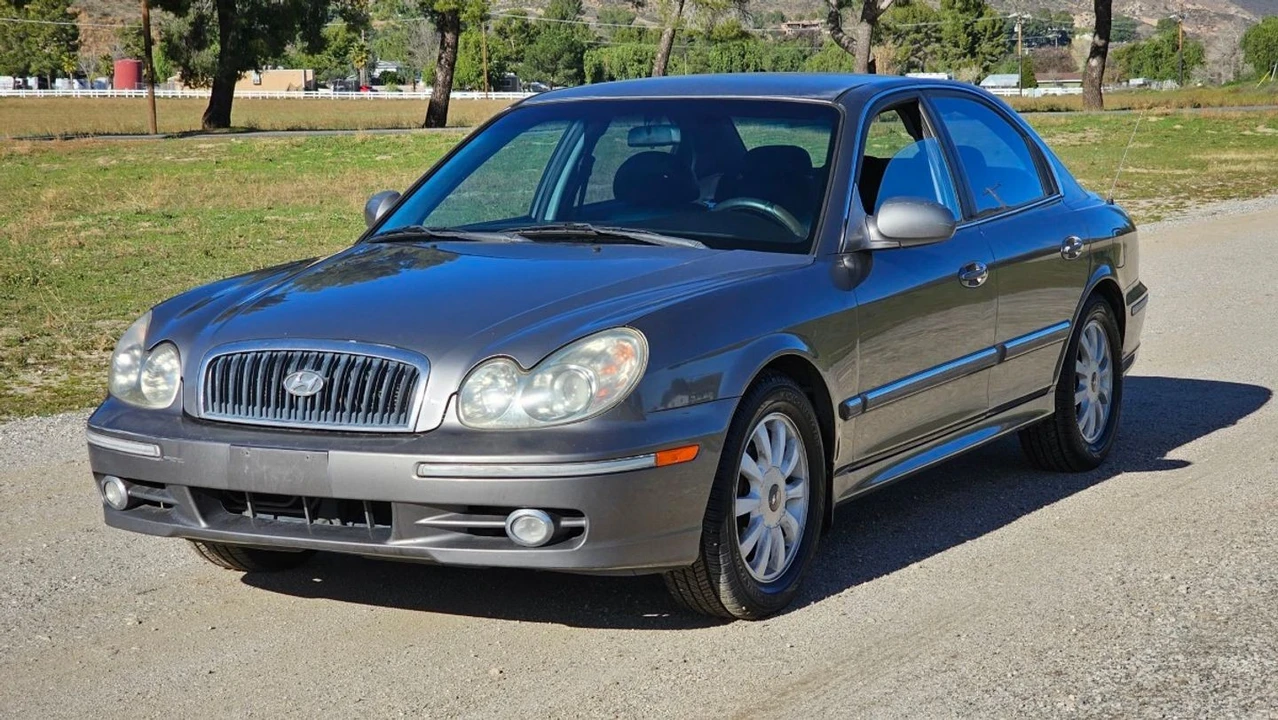 2002 Hyundai Sonata - Image 5 of 21