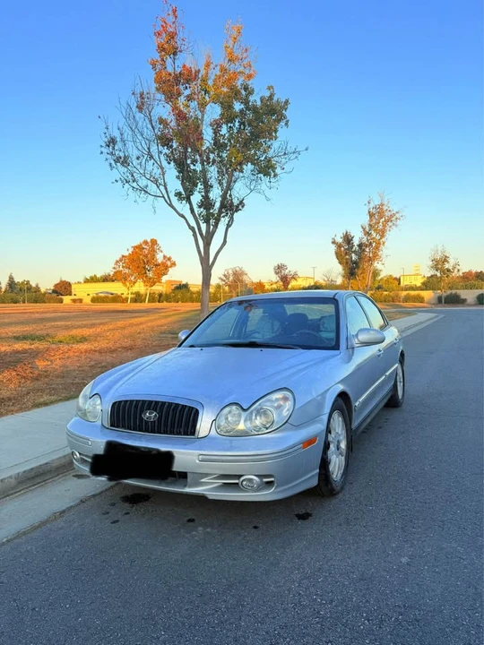 2002 Hyundai Sonata - Image 6 of 8