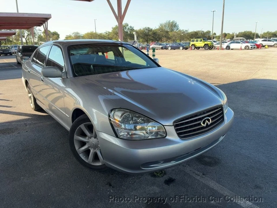 2002 Infiniti Q45 3rd Gen - Image 2 of 12