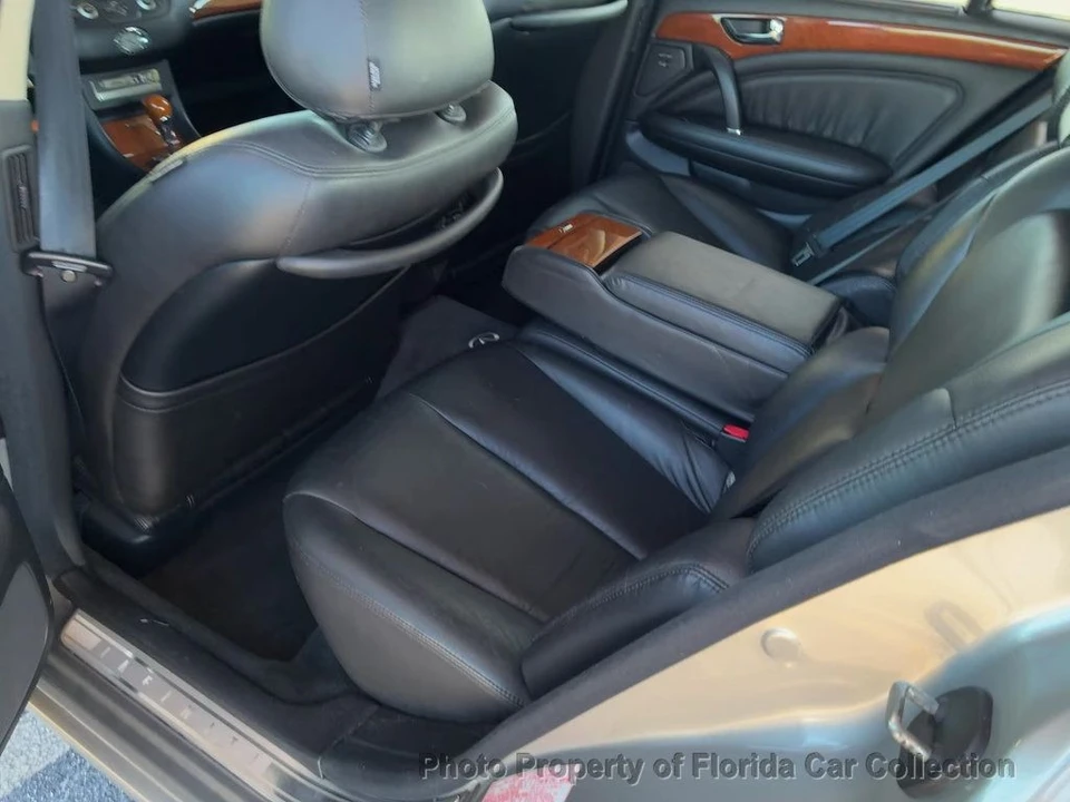 2002 Infiniti Q45 3rd Gen - Image 10 of 12