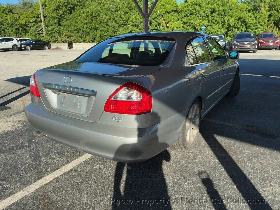 2002 Infiniti Q45 3rd Gen - Image 4 of 12