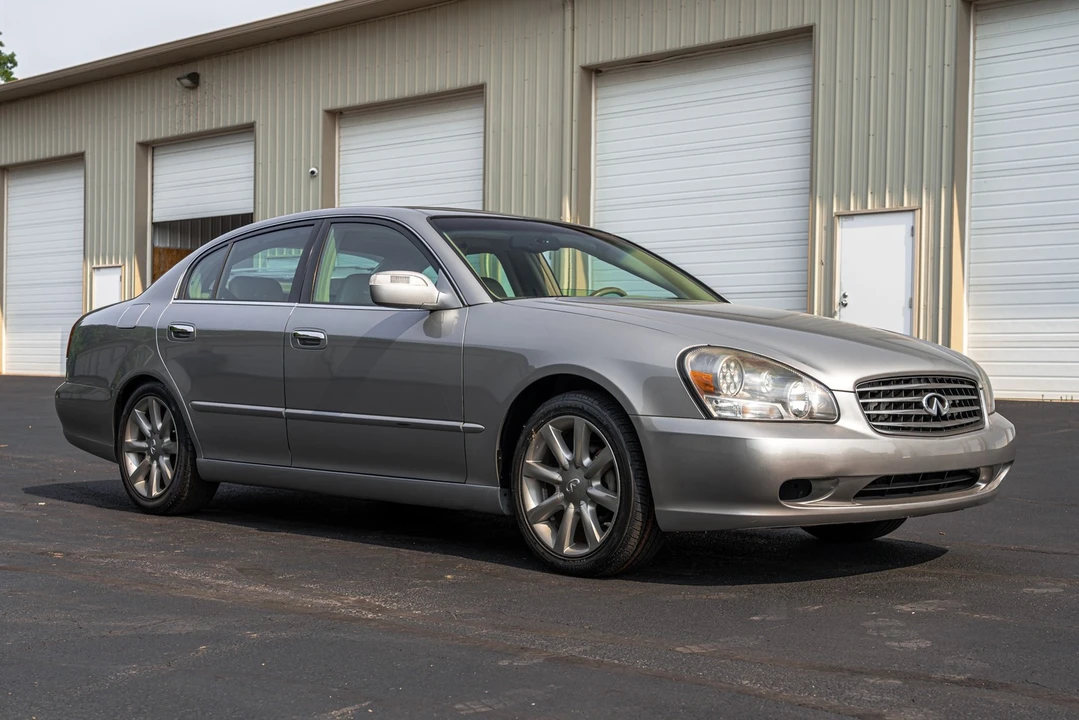 2002 Infiniti Q45 3rd Gen - Image 6 of 12
