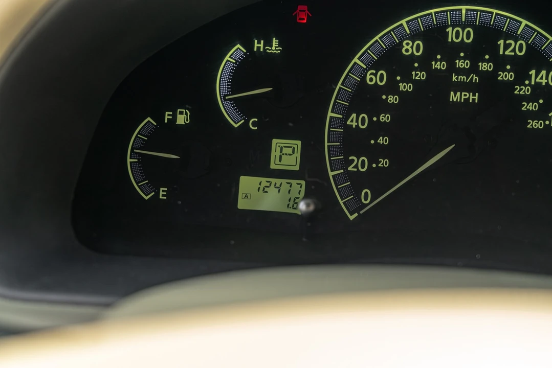 2002 Infiniti Q45 3rd Gen - Image 15 of 21