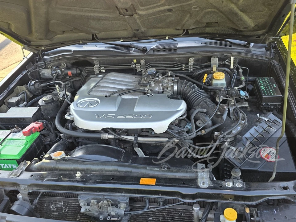 2002 Infiniti QX4 - Image 4 of 12