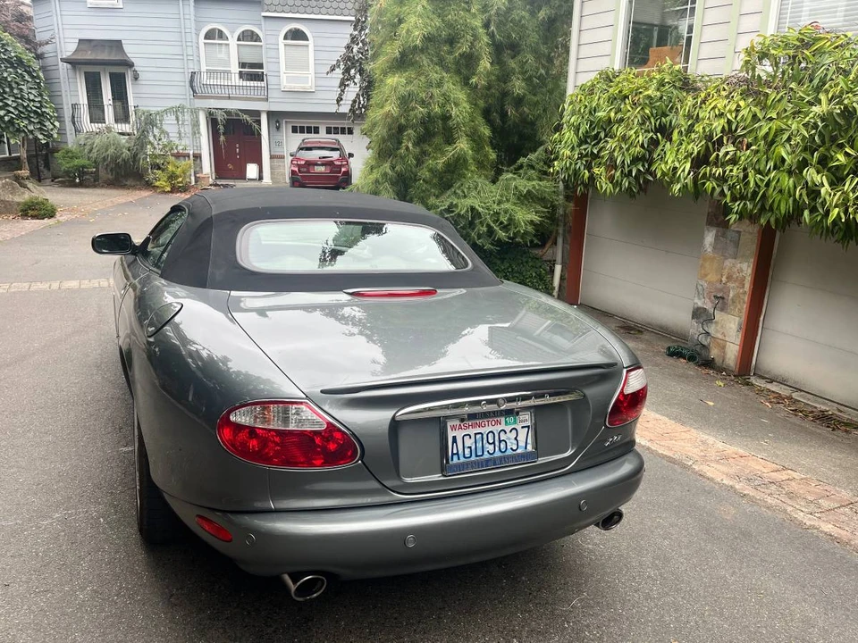 2002 Jaguar X100 XKR - Image 2 of 6