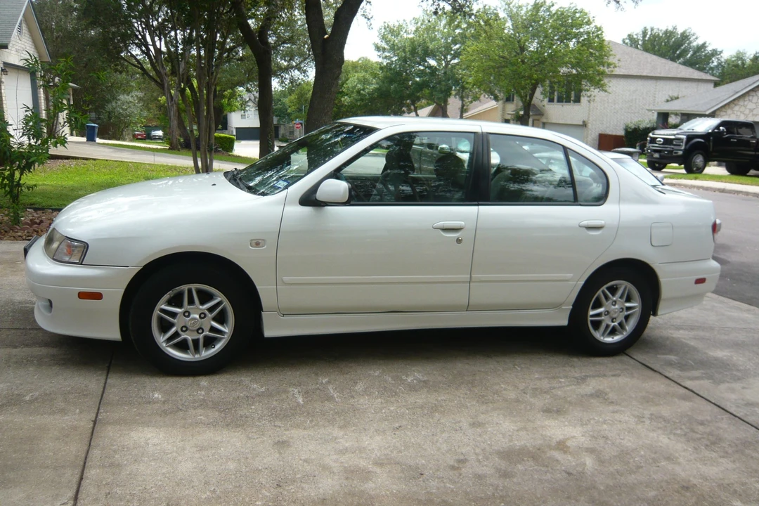 2002 Infiniti G20 2nd Gen - Image 17 of 31