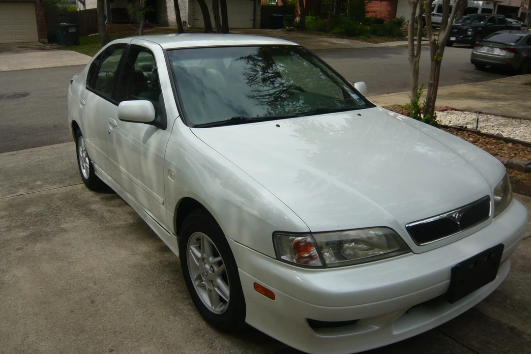 2002 Infiniti G20 2nd Gen - Image 10 of 31