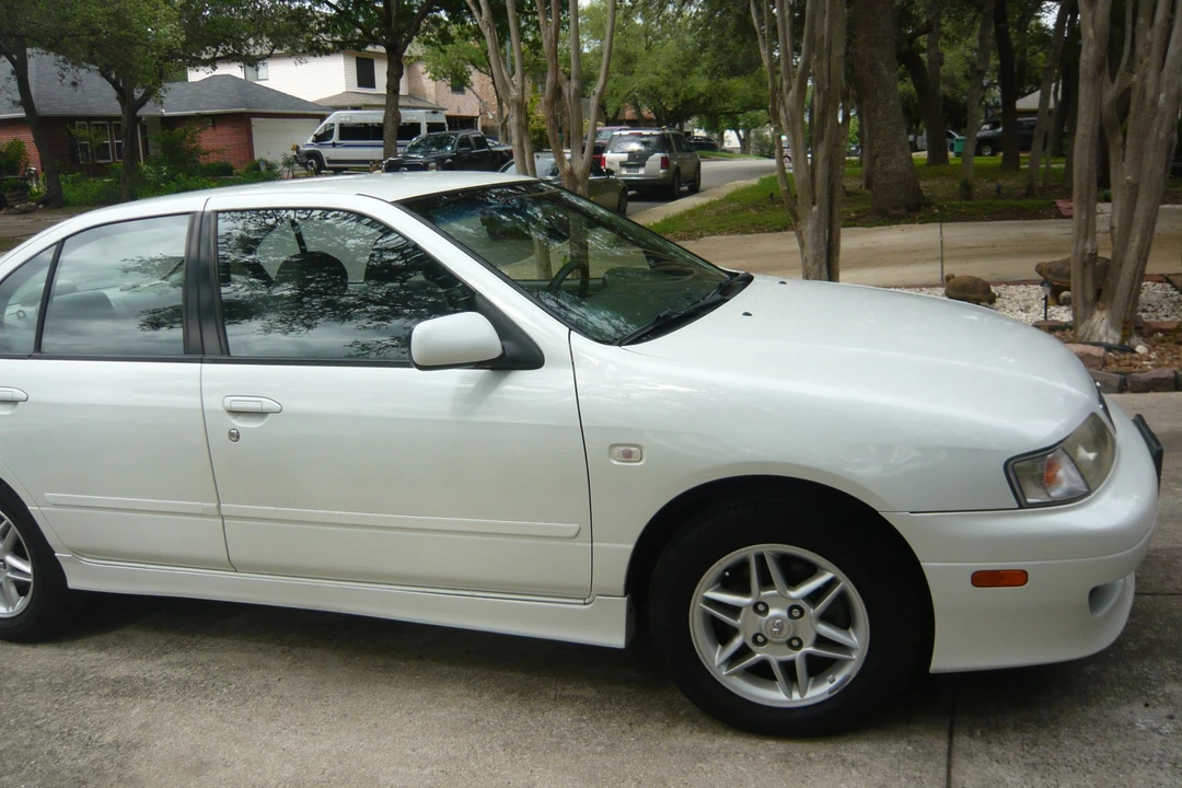 2002 Infiniti G20 2nd Gen - Image 25 of 31