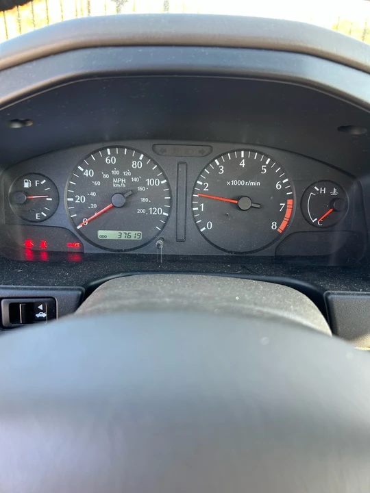 2002 Infiniti G20 2nd Gen - Image 4 of 8