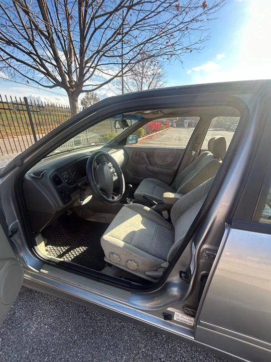 2002 Infiniti G20 2nd Gen - Image 8 of 8