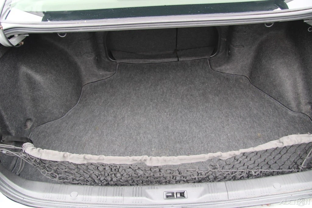 2002 Infiniti I30 & I35 2nd Gen - Image 20 of 21