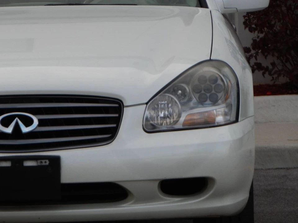 2002 Infiniti Q45 3rd Gen - Image 8 of 12