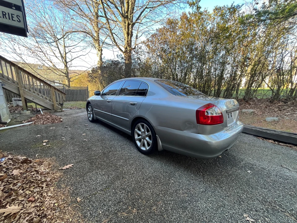 2002 Infiniti Q45 3rd Gen - Image 12 of 31