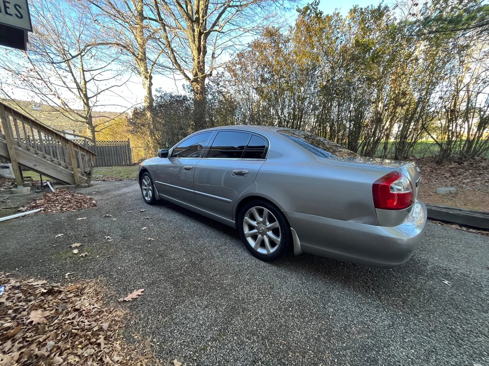 2002 Infiniti Q45 3rd Gen - Image 11 of 31