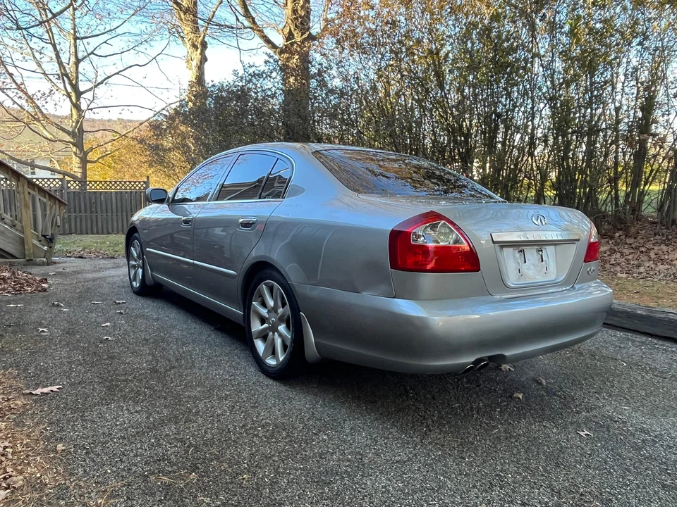 2002 Infiniti Q45 3rd Gen - Image 13 of 31