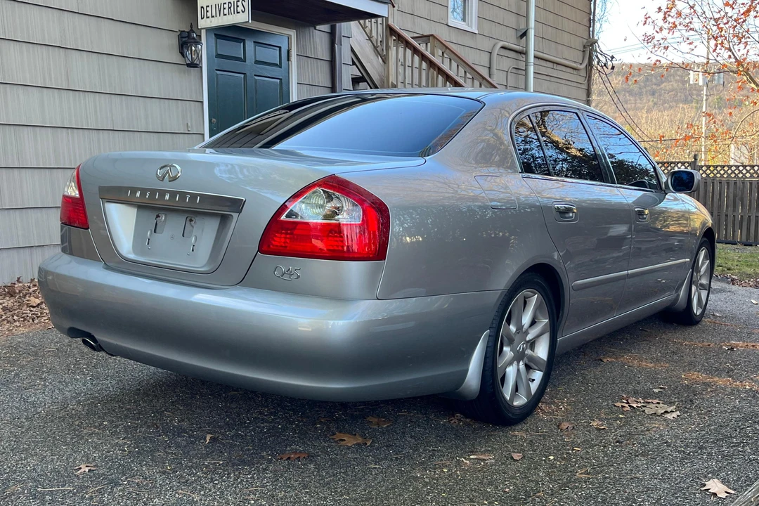 2002 Infiniti Q45 3rd Gen - Image 4 of 31