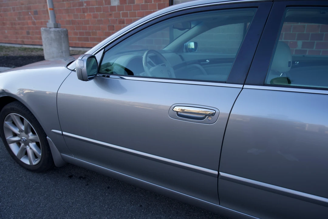 2002 Infiniti Q45 3rd Gen - Image 29 of 31