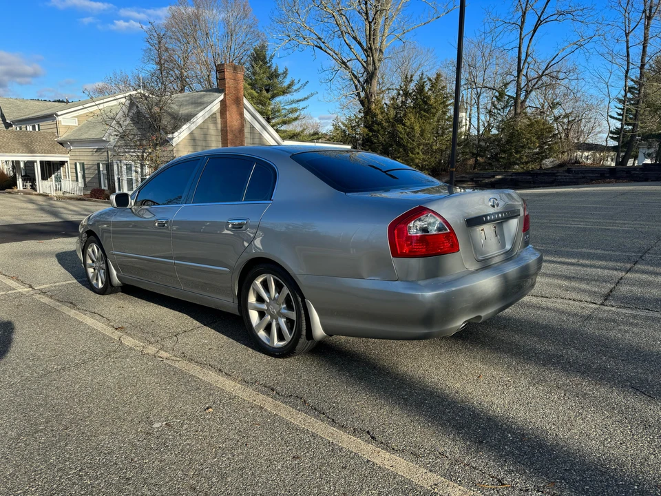 2002 Infiniti Q45 3rd Gen - Image 10 of 31