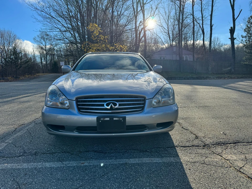 2002 Infiniti Q45 3rd Gen - Image 7 of 31